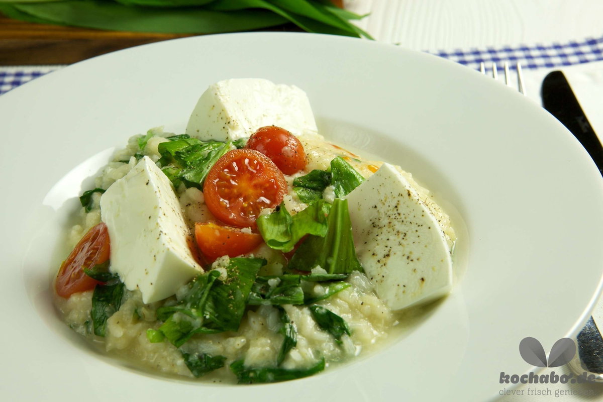 Bärlauchrisotto mit Tomaten