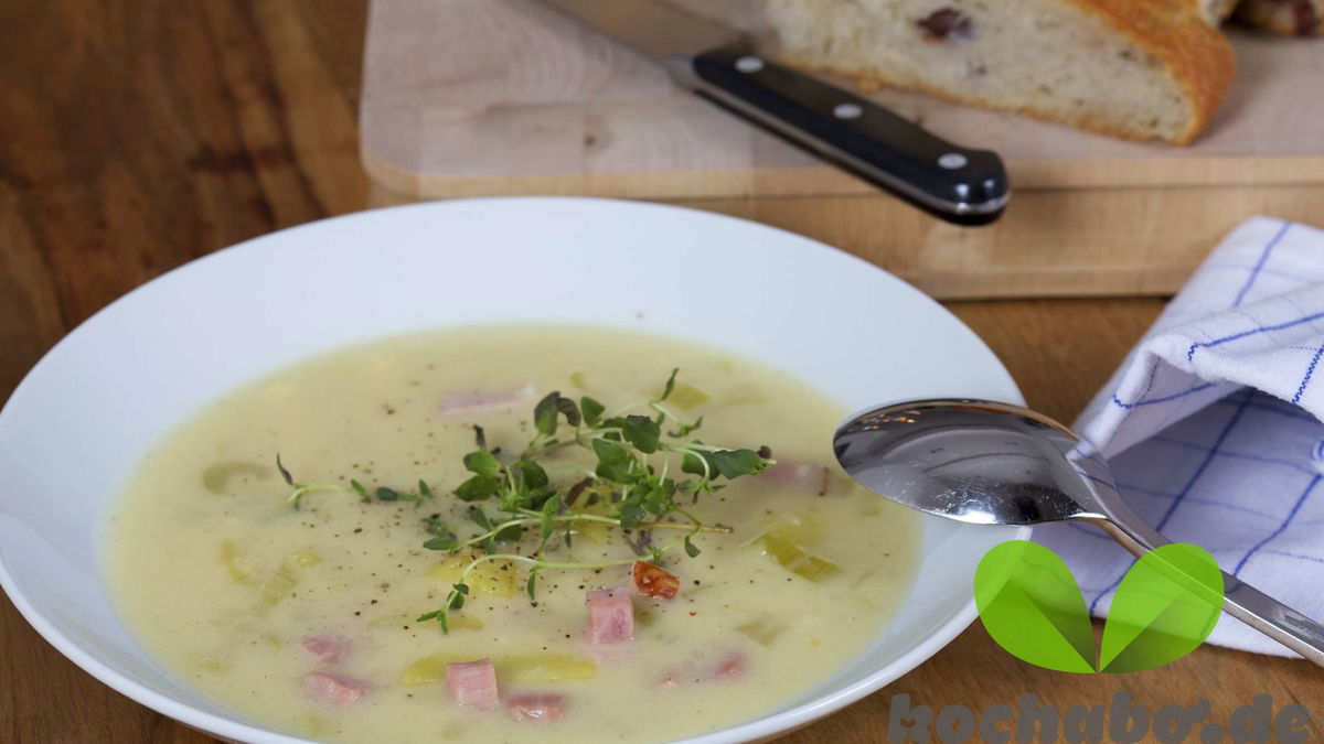 Feine und leckere Kartoffel-Selleriesuppe mit Schinken