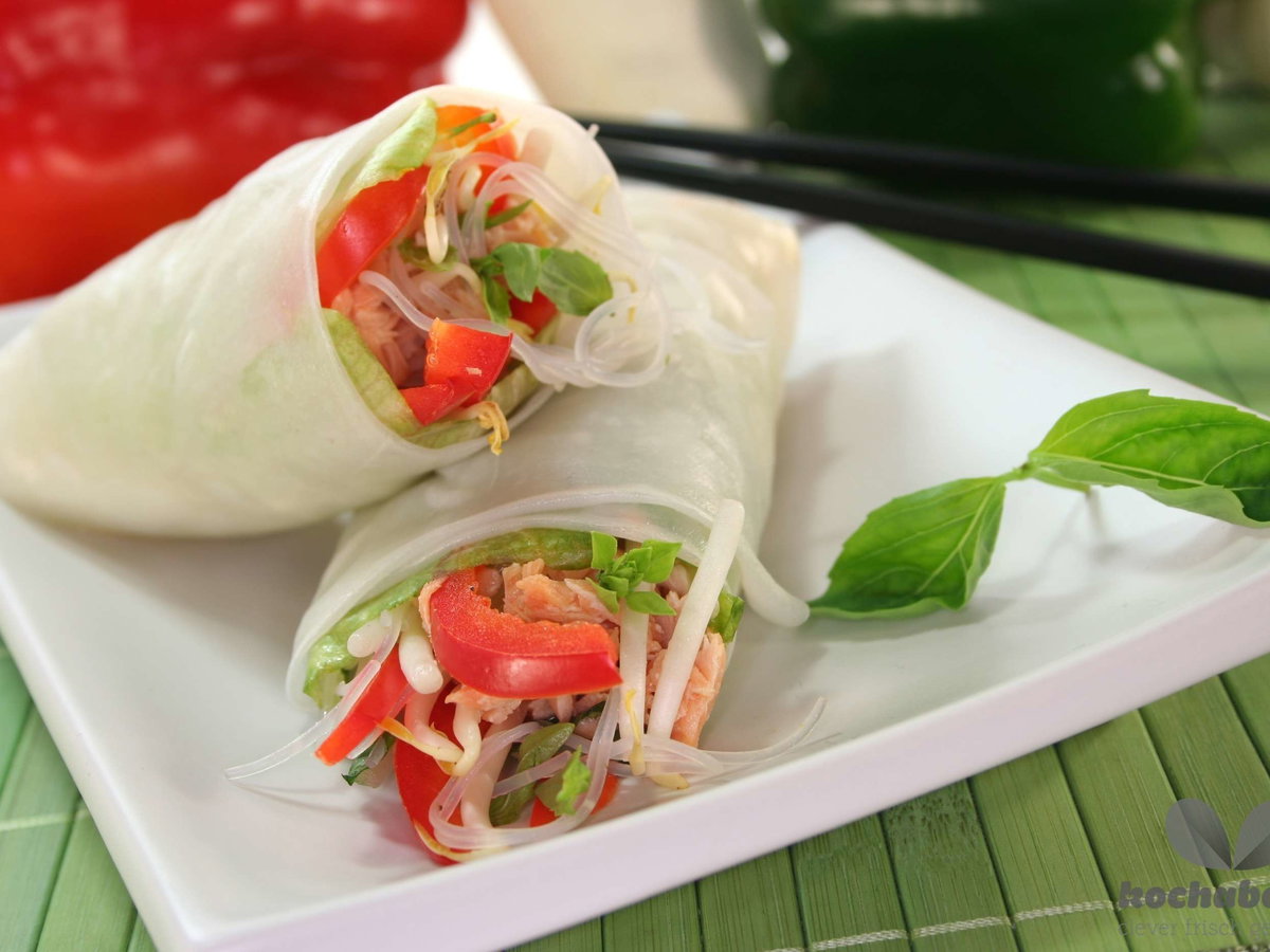 Vietnamesische Reispapier-Röllchen mit Tofu