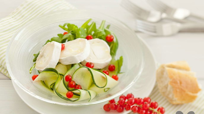 Ziegenkäse-Salat mit Honig