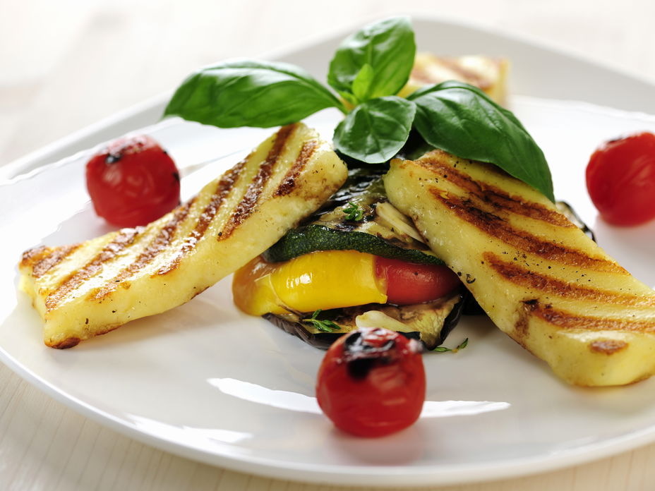 Halloumi vom Grill - Gesunden und leckeren Grillkäse selber machen