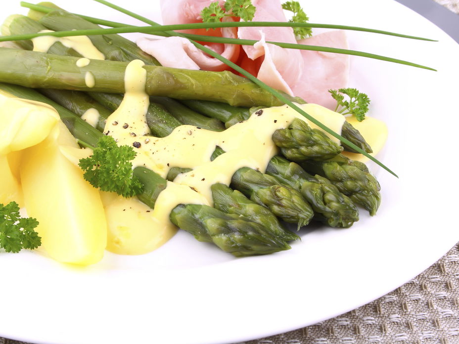 Sauce Hollandaise - Wenn Sie nicht immer auf die Tütenvariante zurückgreifen wollen, lassen Sie sich von unserem Rezept und unseren Tipps inspirieren