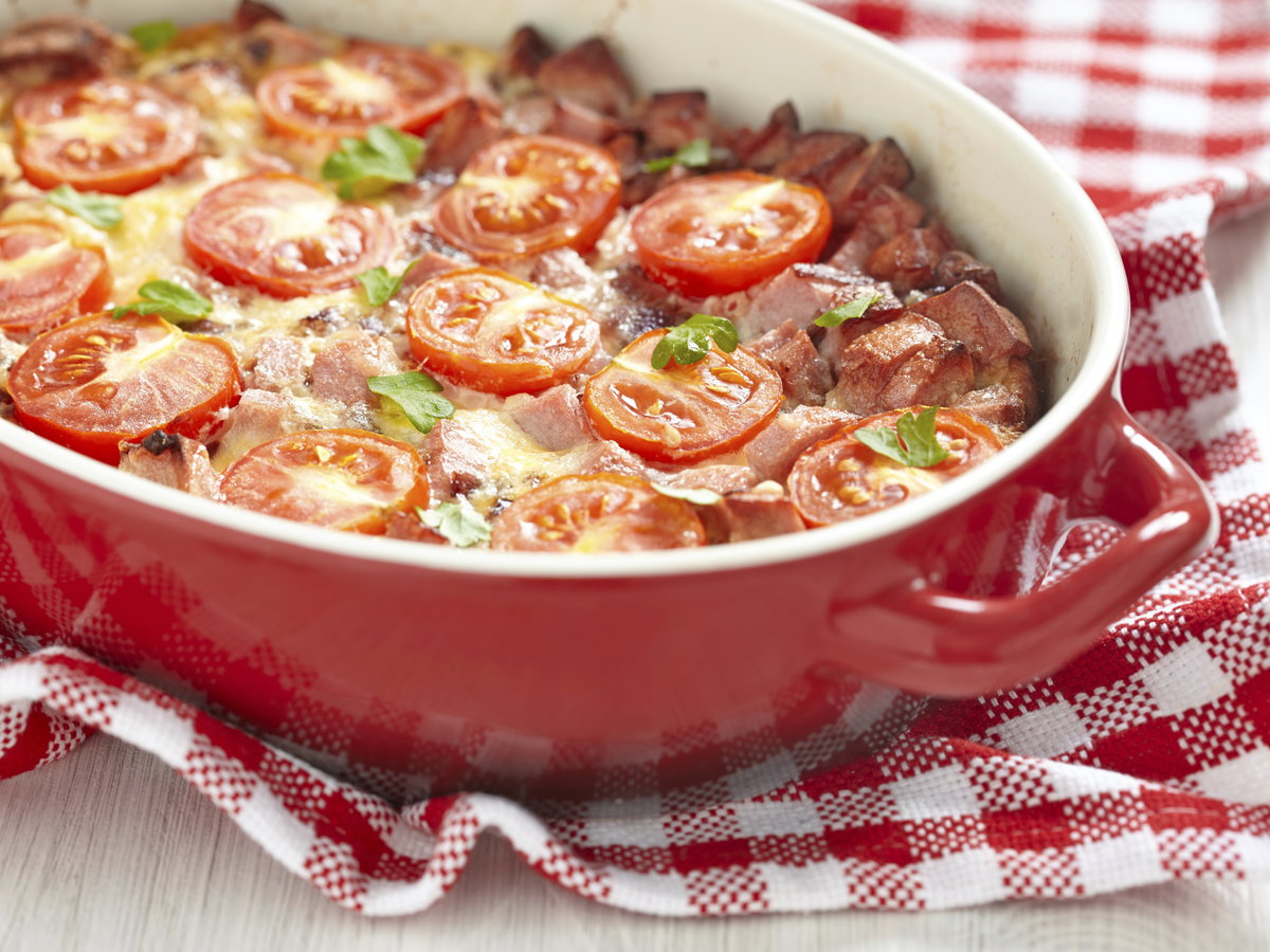 Tomatenauflauf mit Hackfleisch oder Aubergine