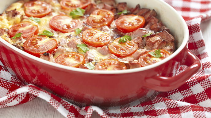 Tomatenauflauf mit Hackfleisch oder Auberginen