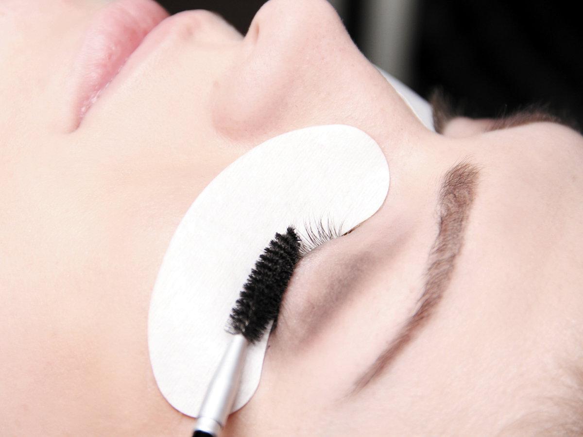 Wimpernkranz bürsten