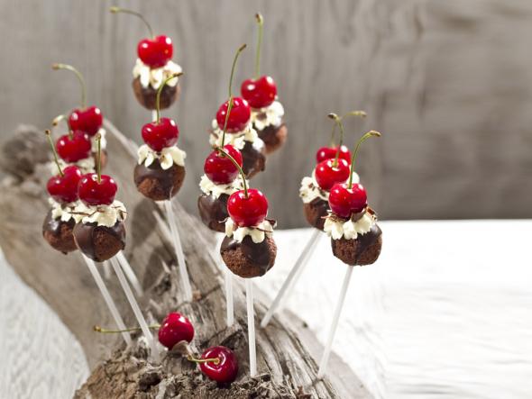 Schwarzwälder Kirsch Cake Pops Rezepte zum Valentinstag