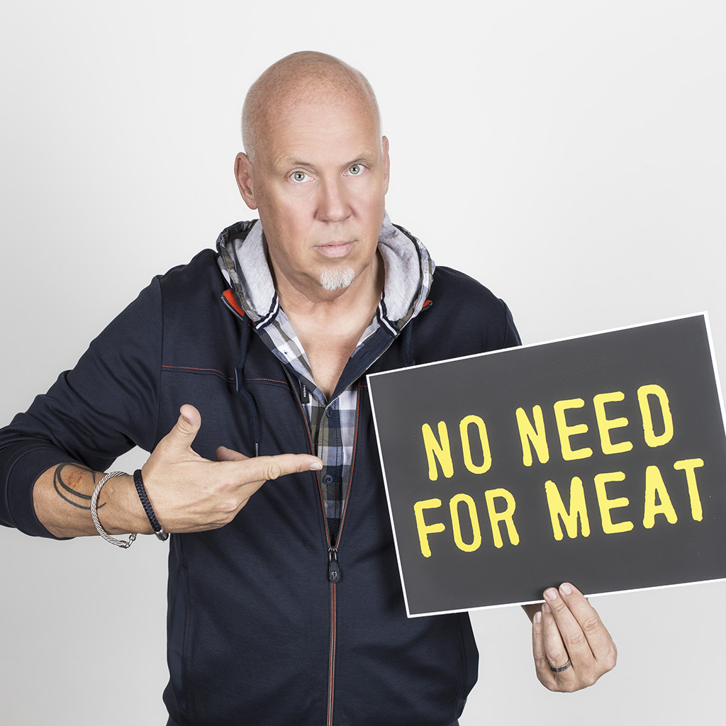 Buchautor Andreas Bär Läskar für veganes Kochbuch "No Need For Meat" aus dem TRIAS Verlag