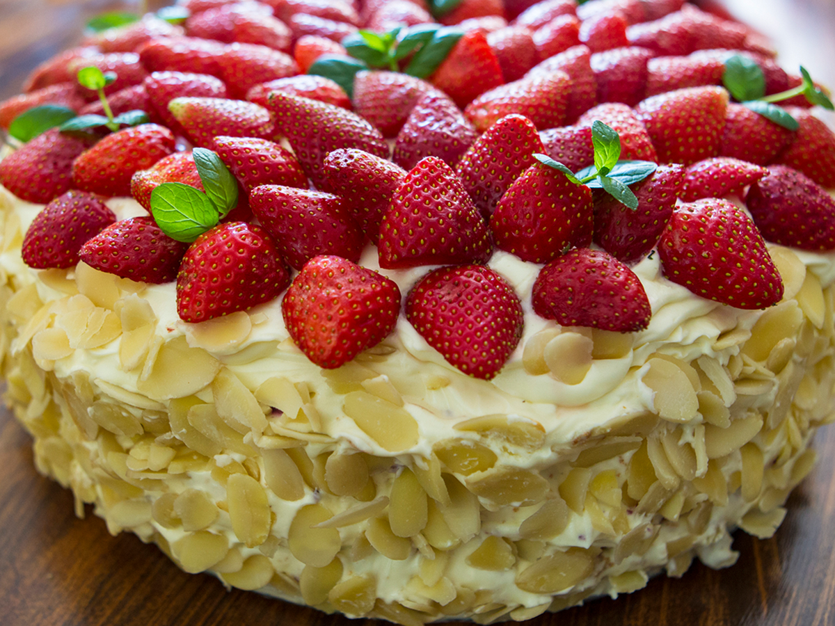 Schwedische Midsommer-Torte