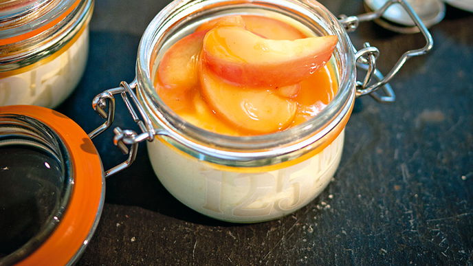 Bayerische Creme mit Äpfeln