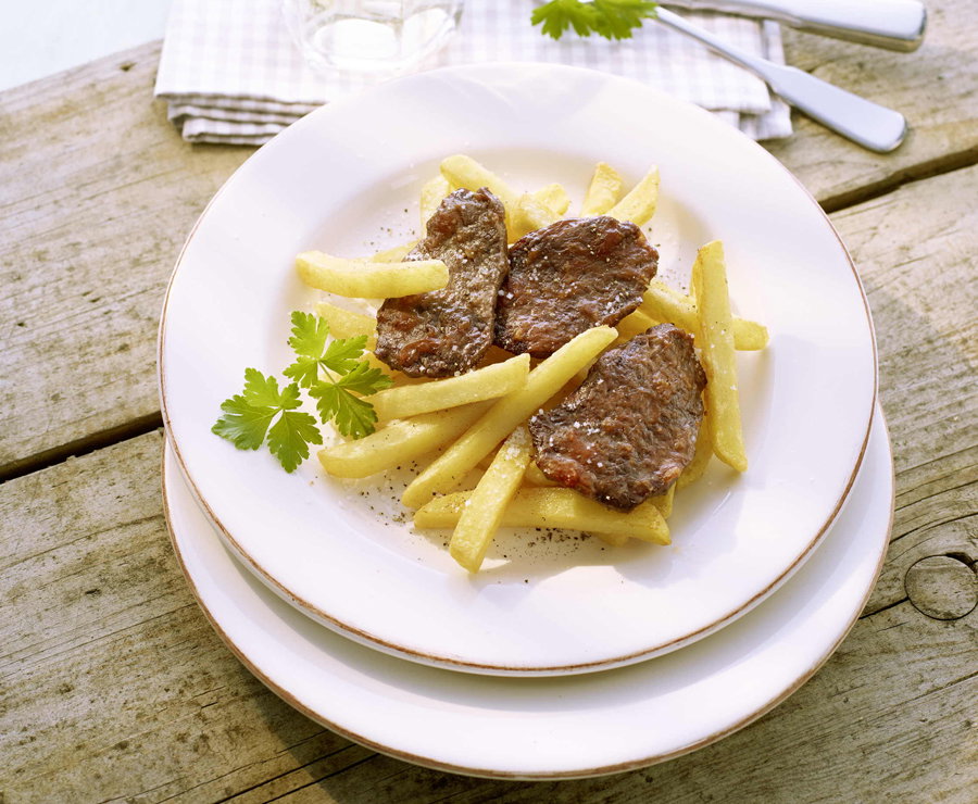 1.2.3 Frites Deluxe und BBQ Filet