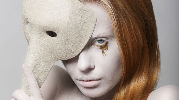 Camouflage Make-up schminken