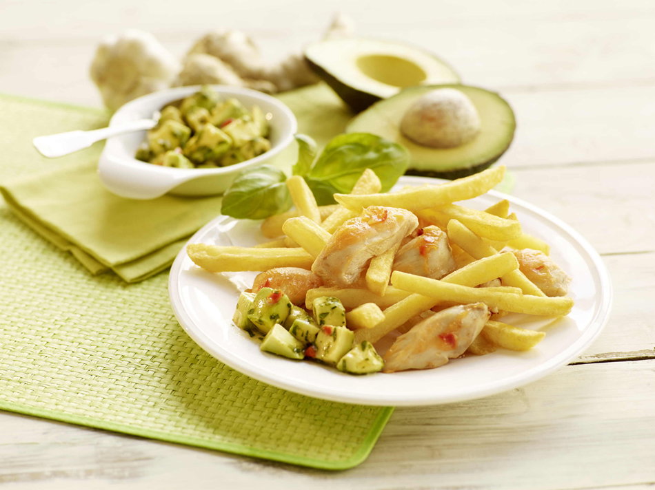 1.2.3 Frites Deluxe mit Avocado-Chili-Salsa und Chicken