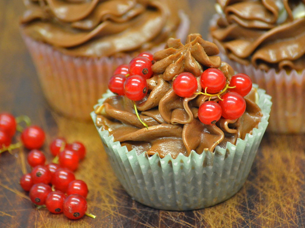 cupcake schokolade johannisbeere