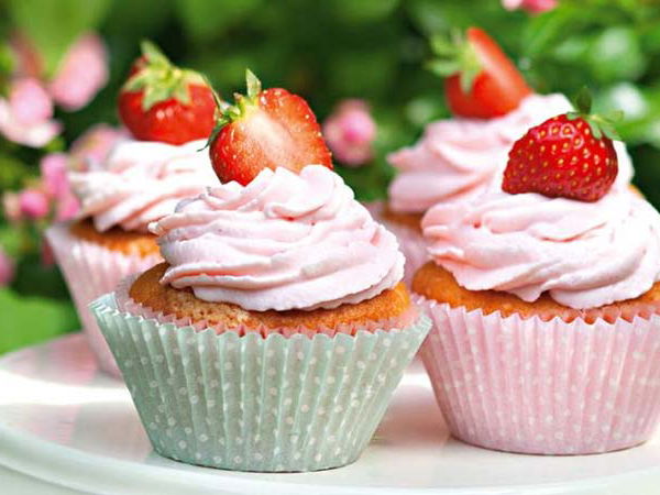 Cupcakes mit Frischkäse Topping