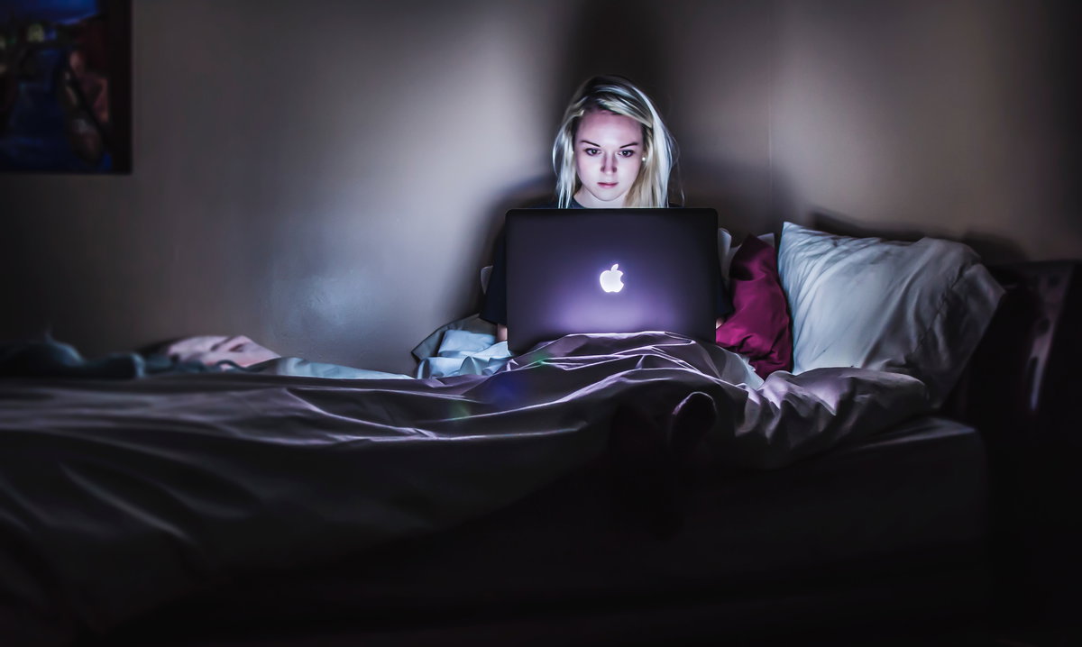 Digital Aging blaues Licht Hautalterung