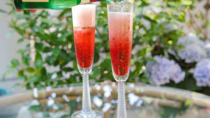 Fruchtige Drinks für den Sektempfang