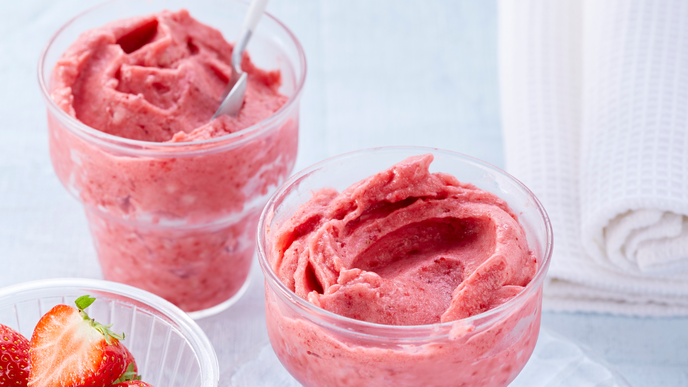 Thermomix-Rezept für Erdbeer-Bananen-Eis