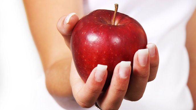10 Tipps, um im Homeoffice ausgewogen zu essen und fit zu bleiben