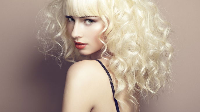 Frisuren für das schmale Gesicht