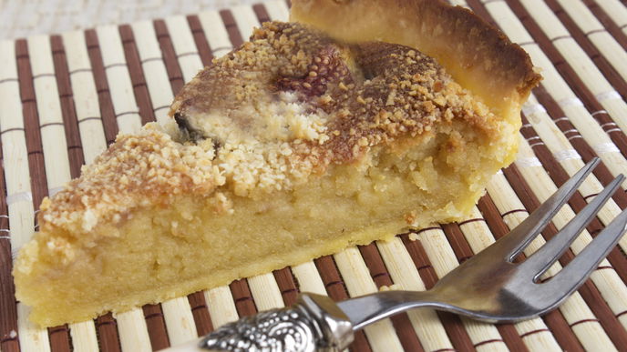 Saftiger Marzipankuchen