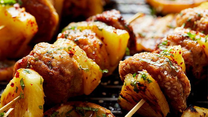 Grillspieße perfekt mit Fleisch, Gemüse und Co. zubereiten