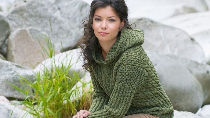 Strickanleitung: Kapuzenpulli im Mustermix