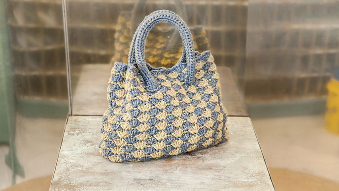 Häkeltasche im Muschelmuster