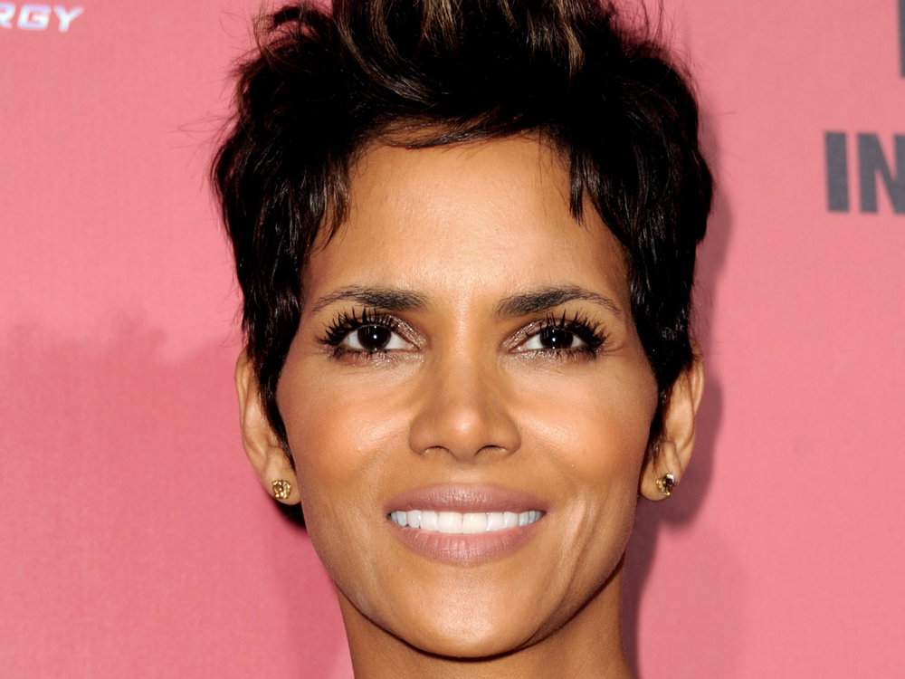 Schauspielerin Halle Berry - Alter: über 40 aber trotzdem noch aktiv und attraktiv