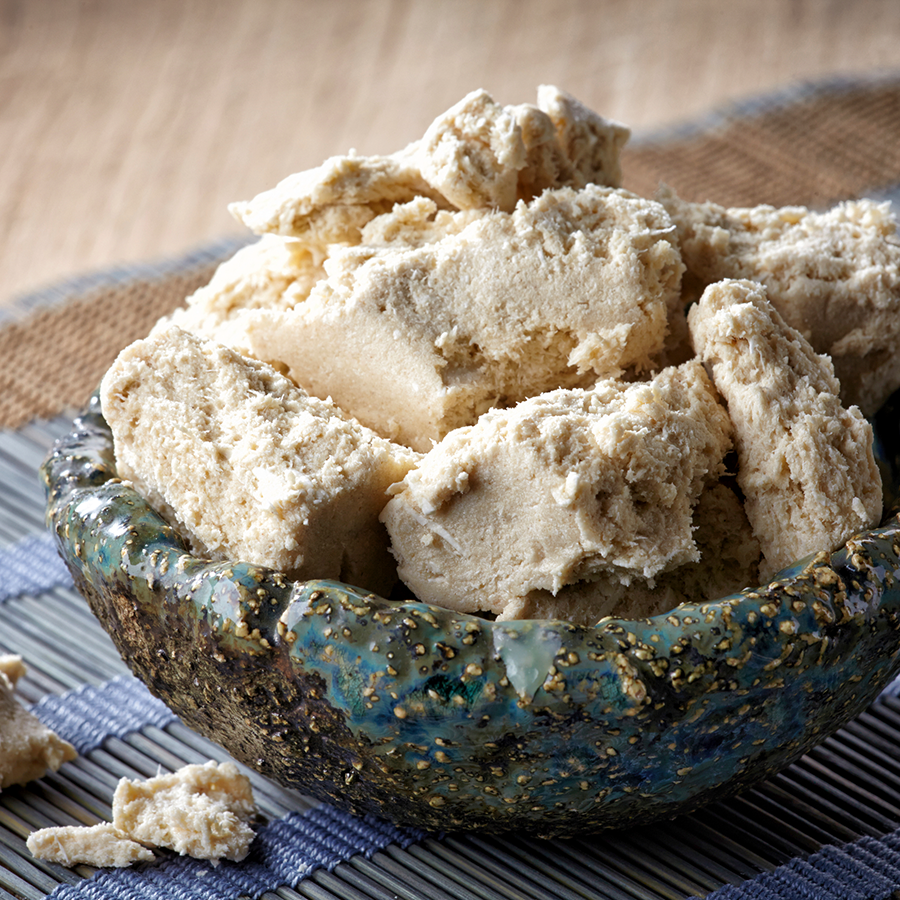 Halva in Schale