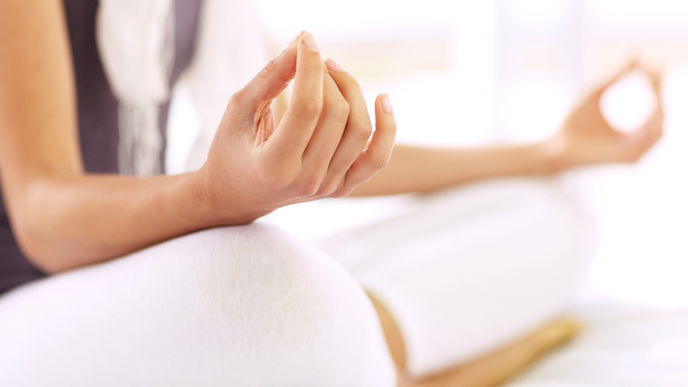 Dieses Yoga bringt ihre Hormonwelt in Schwung