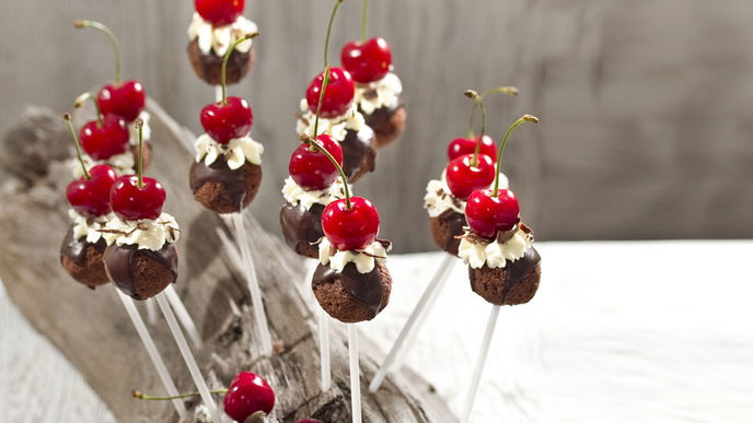 Schwarzwälder Kirsch Cake Pops