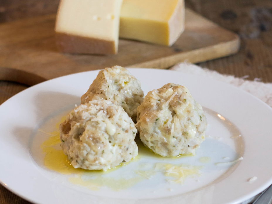 Käseknödel