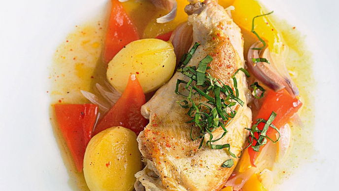 Kaninchenkeule mit Paprikagemüse