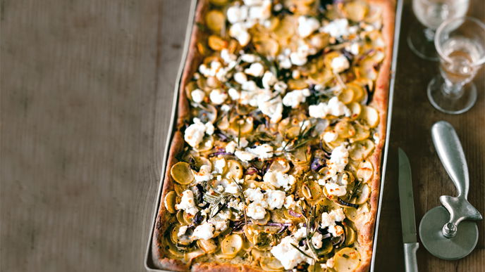 Rezept Kartoffel-Pizza mit Rosmarin und Feta 