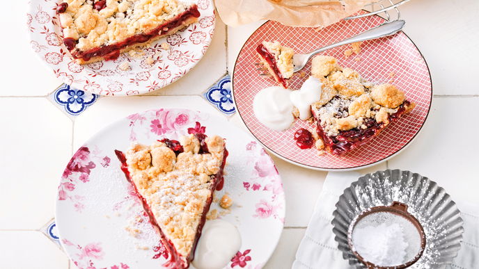 Veganer Kirsch-Streusel-Kuchen