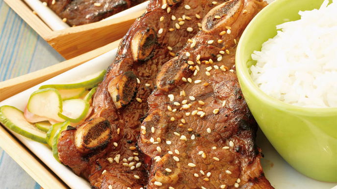 Koreanische Barbecue-Rinderrippen
