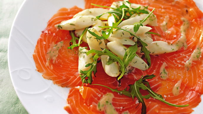 Lachscarpaccio mit gebratenen Spargel