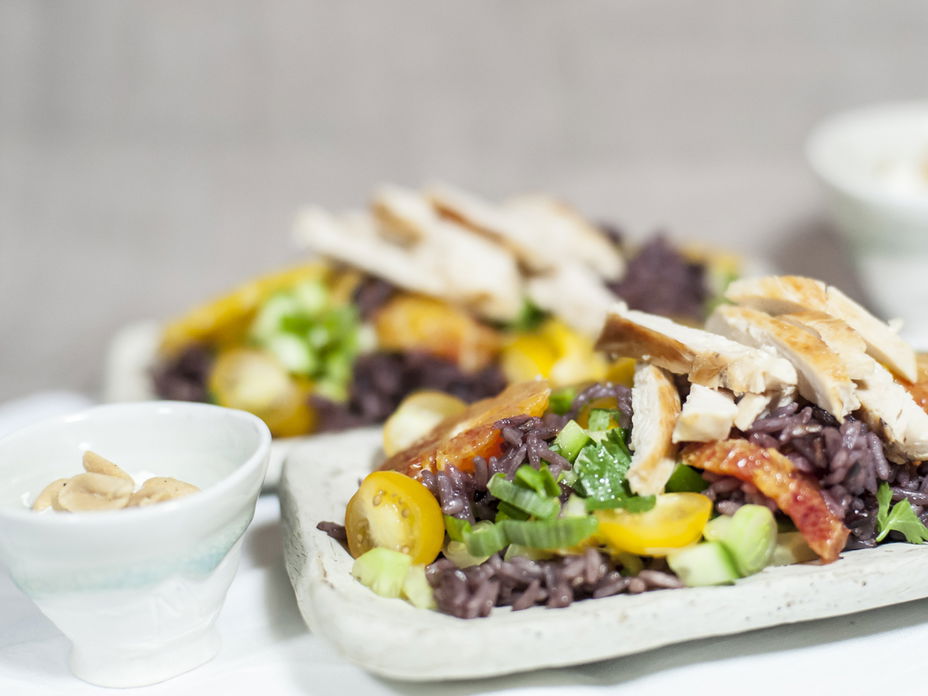 Lauwarmer Orangen Reissalat - Rezept aus dem Foodblog von youarehungry.com
