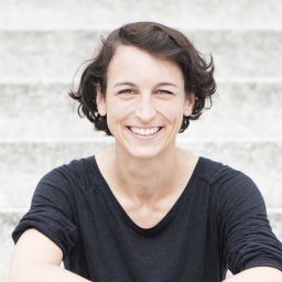 Madame Moneypenny Natascha Wegelin