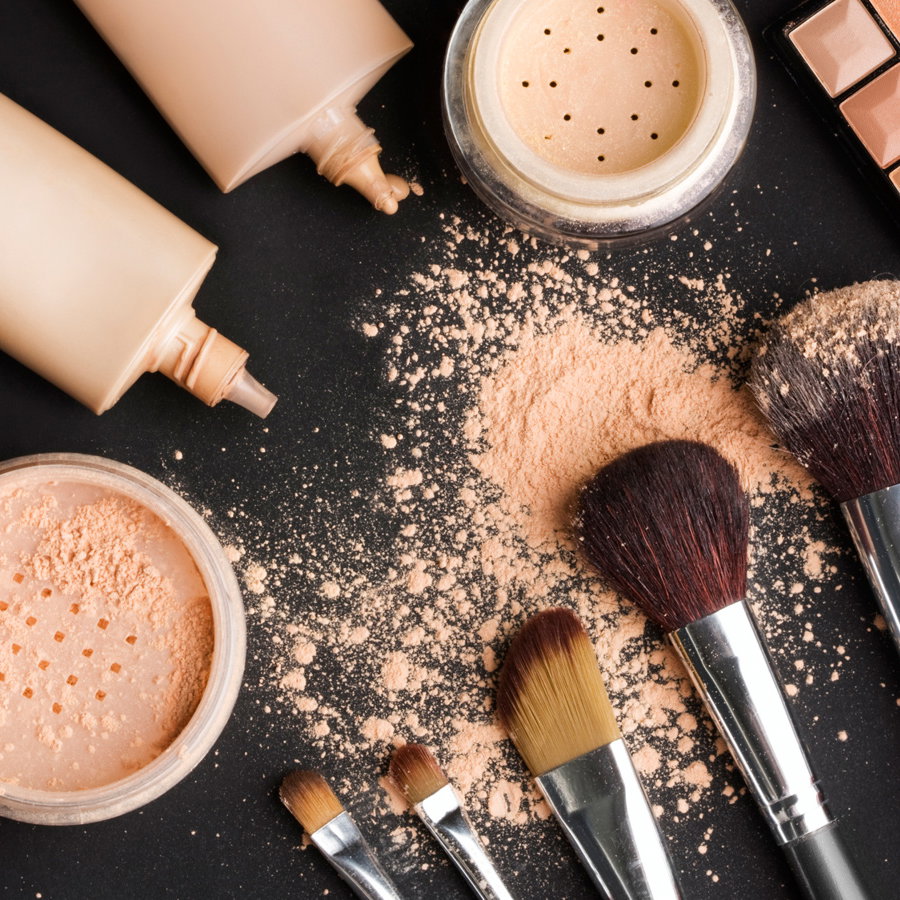 Make-Up im Test - So finden Sie das richtige Make-Up für Ihren Hauttyp