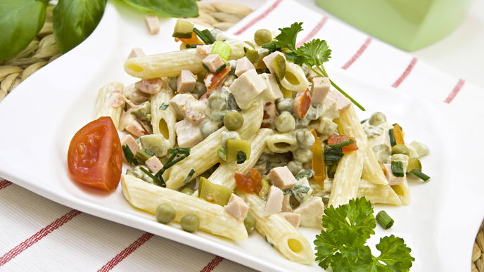 Klassischer Nudelsalat