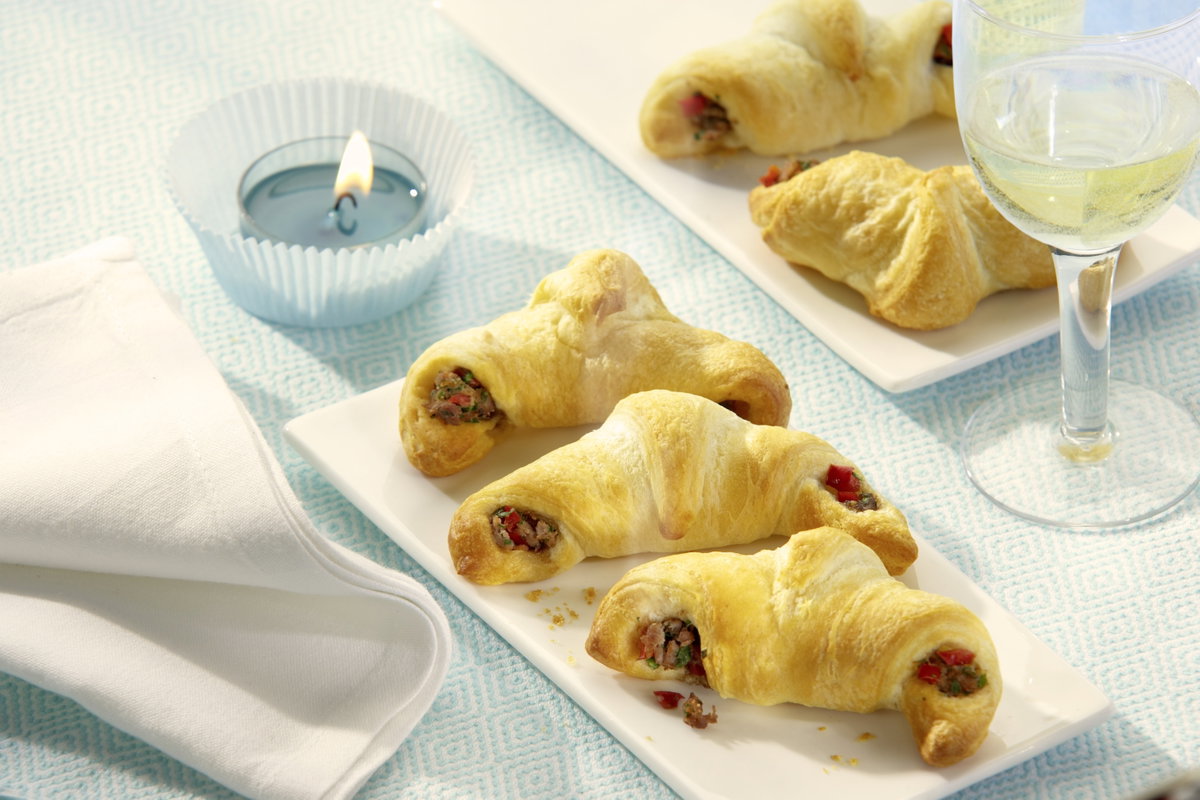 Mini-Croissants mit Hackfleischfüllung