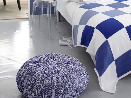 Pouf und Plaid