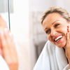 Anti-Aging-Foundations von Rossmann gegen Falten
