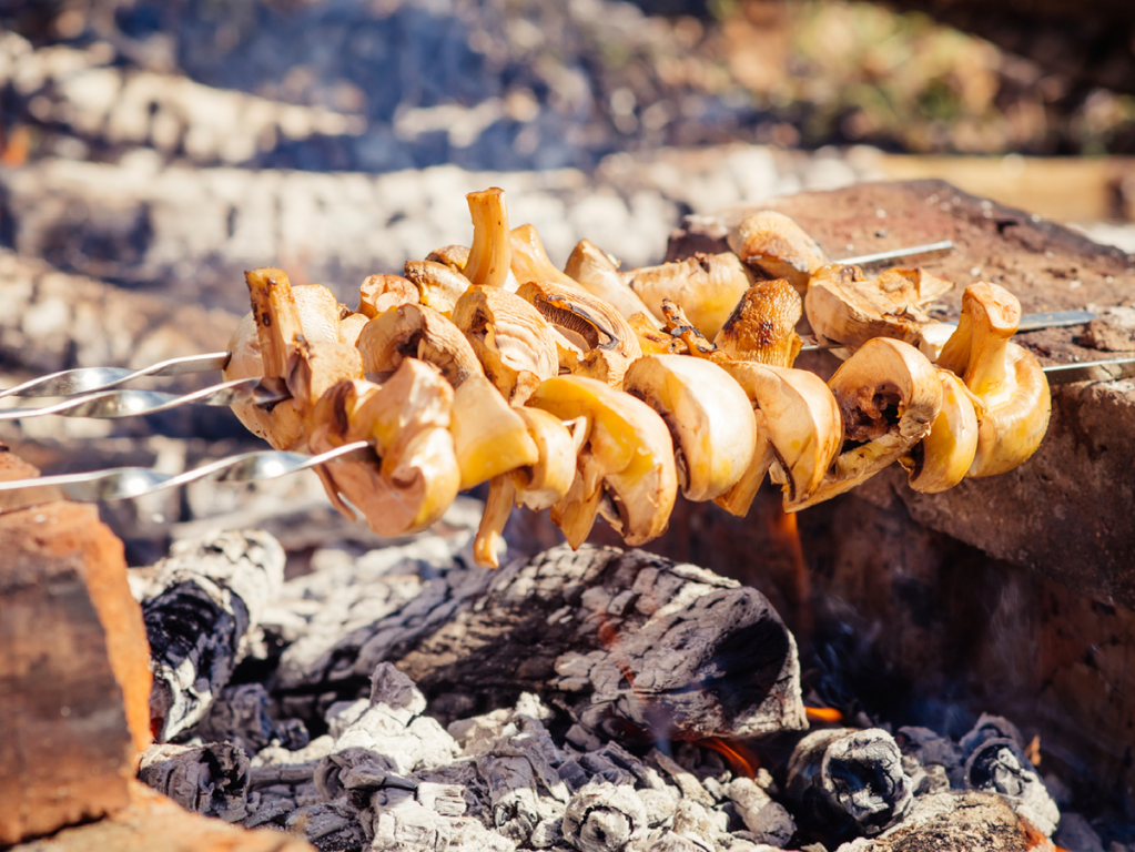 Rezept gegrillte Champignonspiesse