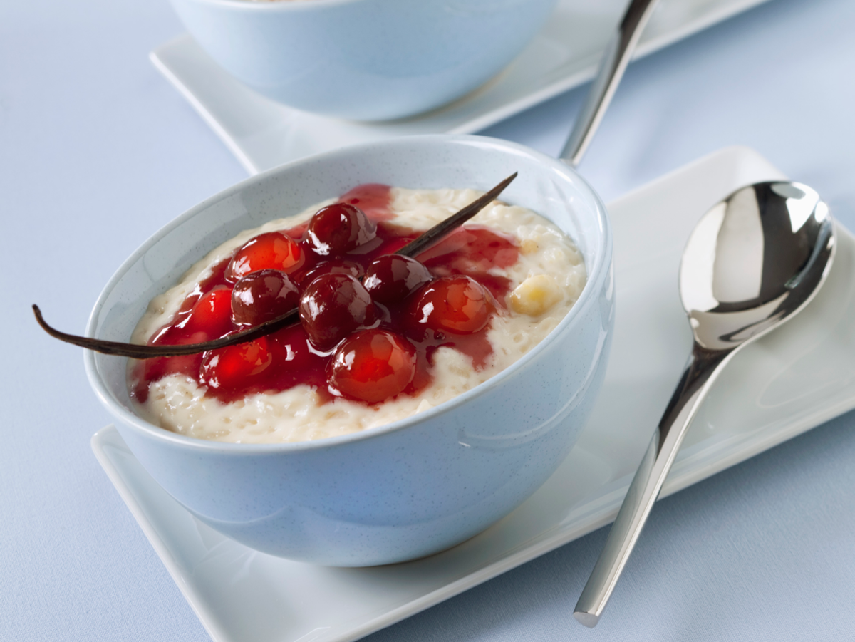 Rezept für Milchreis mit heißen Kirschen