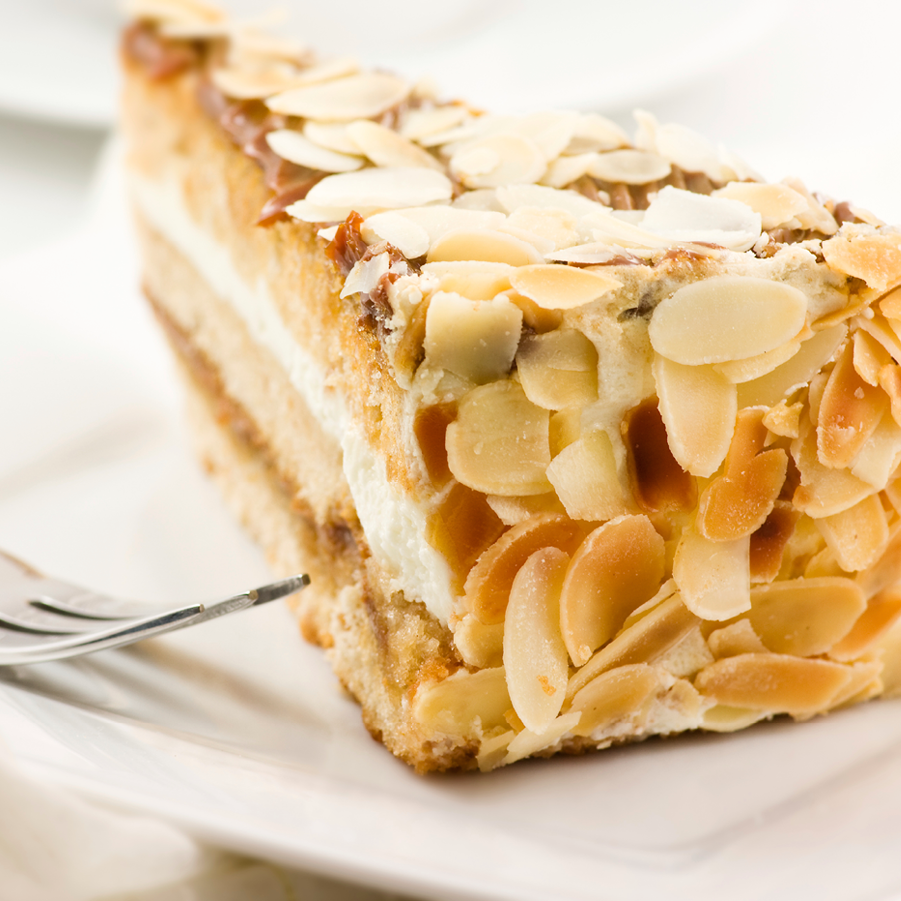 Das Rezept für die schwedische Mandeltorte finden Sie hier