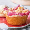 Rezept für Schmand-Rhabarber-Muffins mit Streuseln
