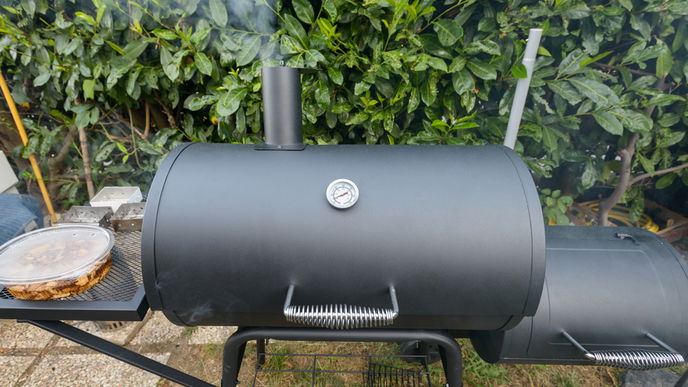 BBQ-Smoker