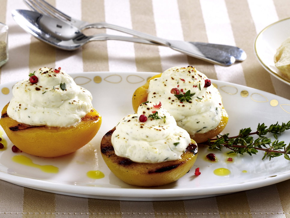 Gegrillter Pfirsich - Ein leckeres Dessert direkt vom Grill